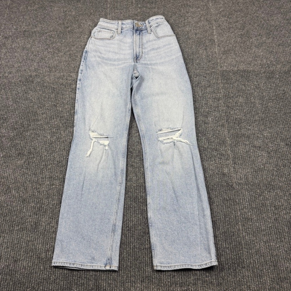Hollister Ultra High-Rise Dad Jeans Light Wash Distressed Straight Leg 000S W23S